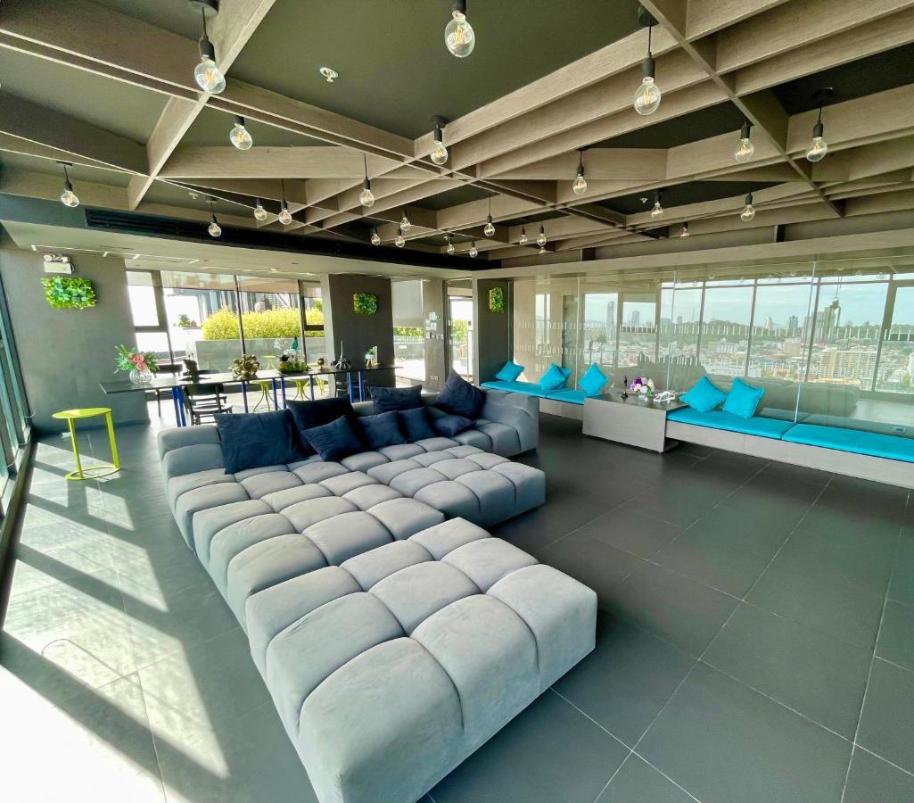 Best Location Condo With Swimming Pool, Gym, Sauna, Washing Mashine, Fast Internet In Central Of Патая Екстериор снимка