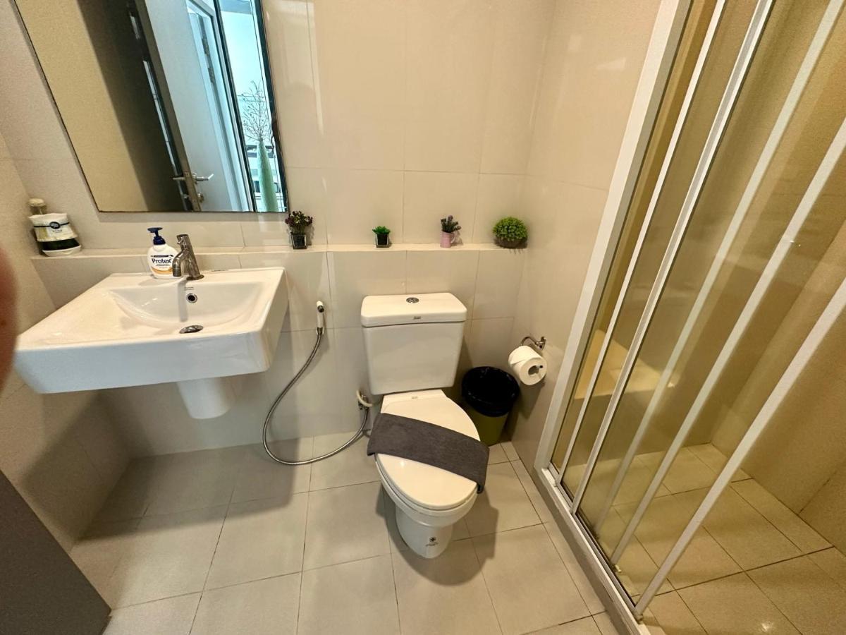 Best Location Condo With Swimming Pool, Gym, Sauna, Washing Mashine, Fast Internet In Central Of Патая Екстериор снимка